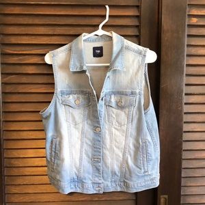 Gap Jean Vest
